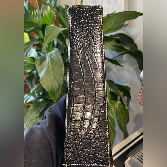 Vintage Liz Claiborne Croc Embossed Black Should Bag - Picture 4 of 9